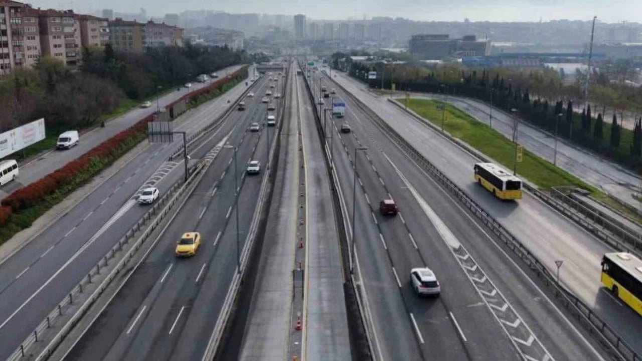 Yolları görenler şaşırıyor! İstanbul Bu Manzarayı Çok Özledi