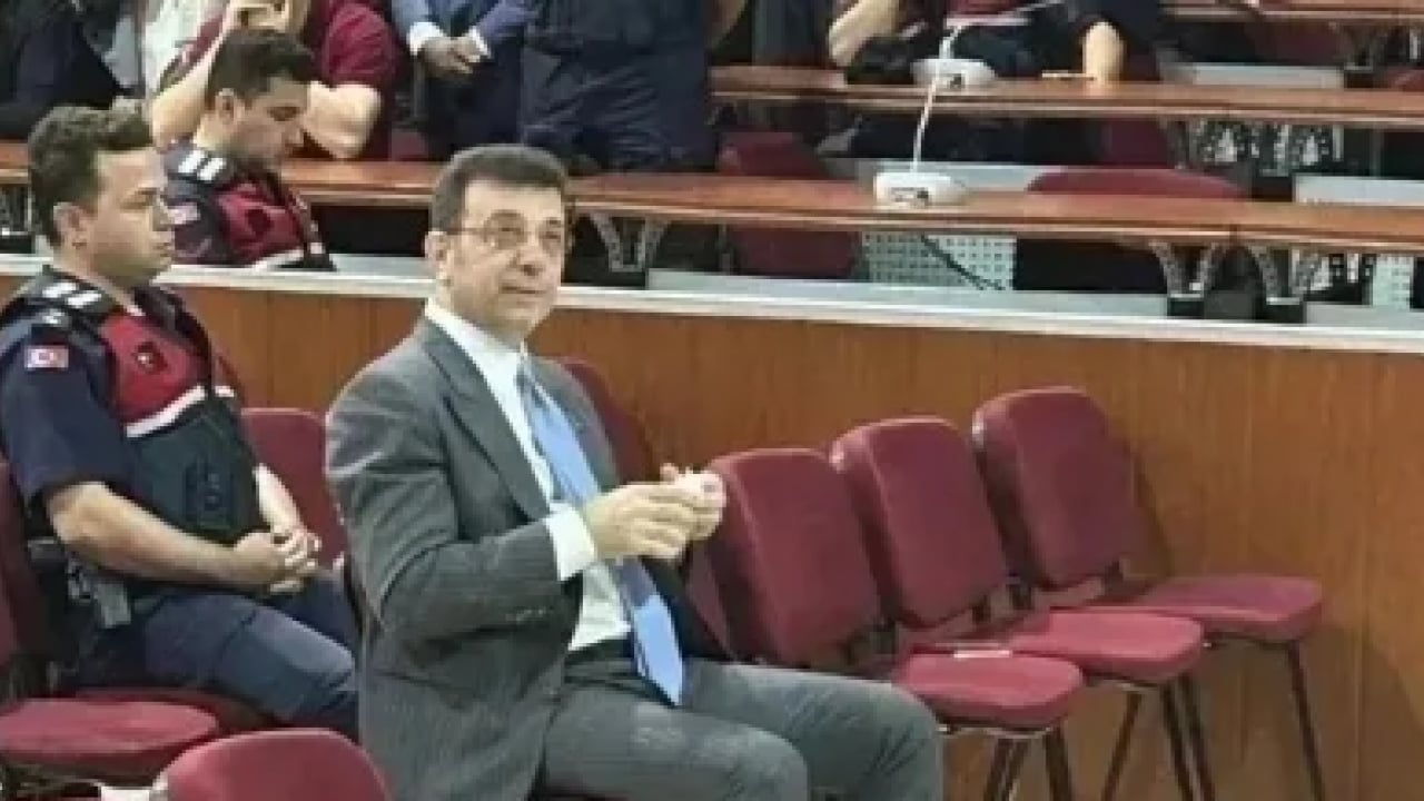 Foto - Yolsuz Ekrem’den yeni duruşmada da şov: İlk sözlerinde iftiraya başladı 