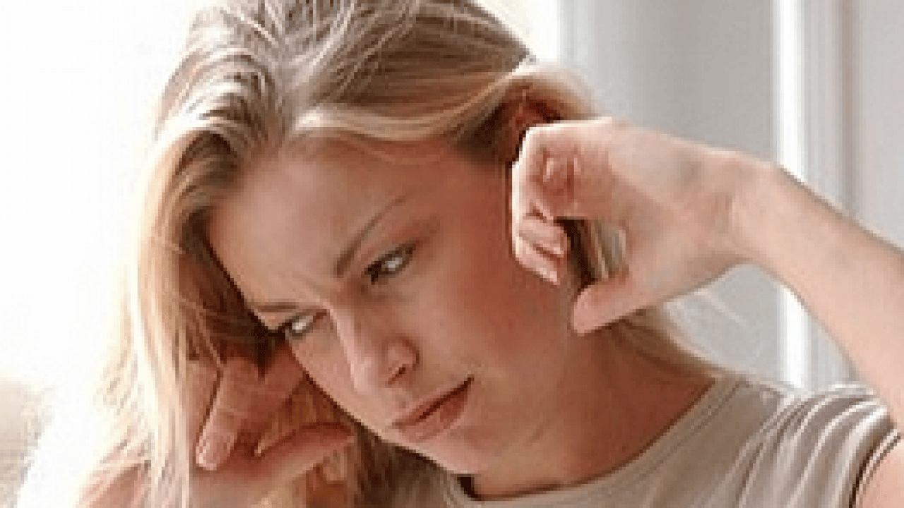 Foto - Yüksek sesle kulaklık kullanımı... Uzmana mutlaka kulak vermelisiniz artık...