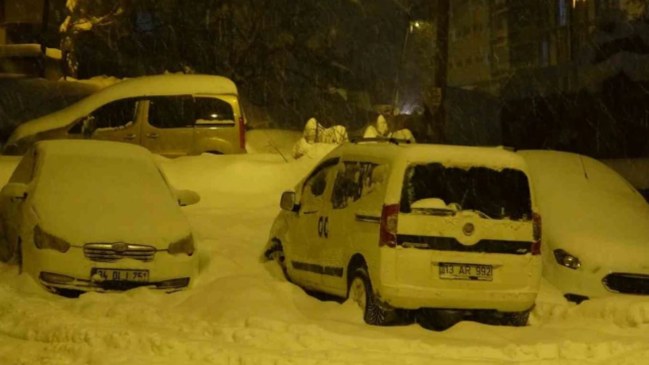 Foto - Yüksekliği insan boyunu geçti: İşte kar kalınlığı en yüksek 10 il! 