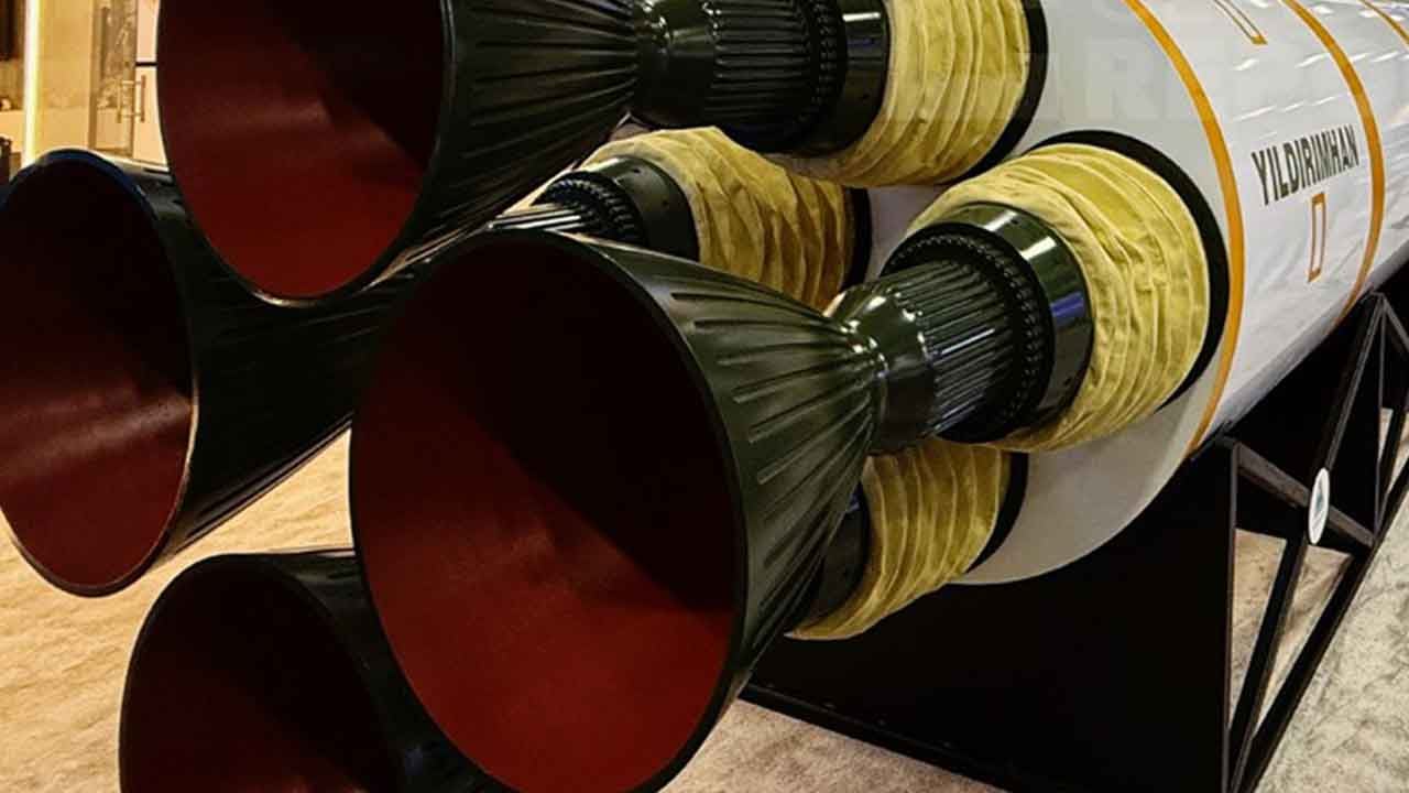 Foto - Yunan basını şaşırdı: Türkiye'nin Yıldırımhan kıtalararası füzesinin arkasında o ülke var