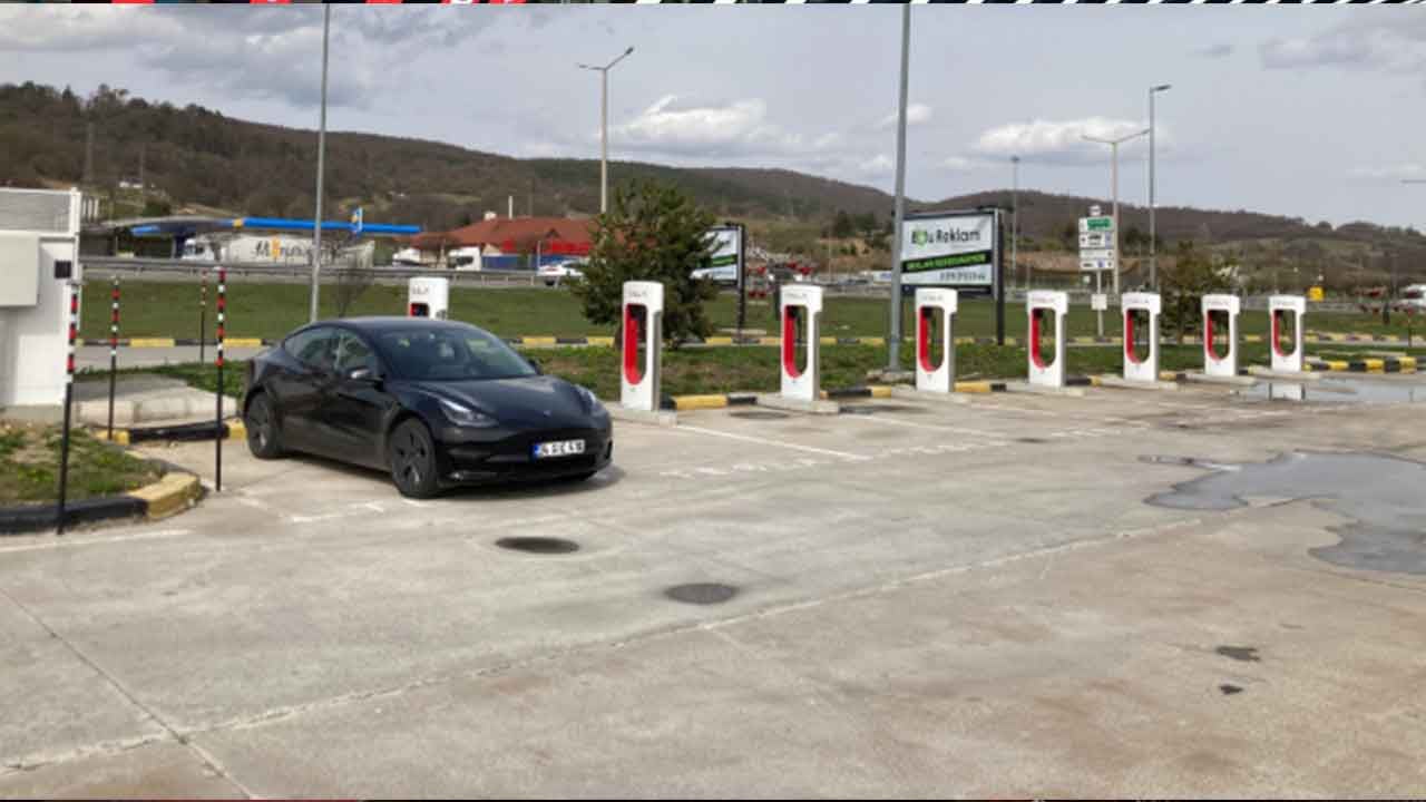 Foto - Yunan tarafı şokta! Böyle duyurdular: Türklerden korkunç rakamlar geldi 