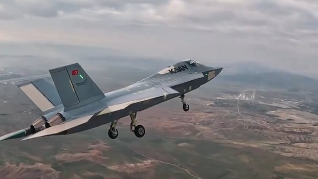 Foto - Yunan'ın etekleri tutuştu: O ülke KAAN ve İHA’larımıza talip