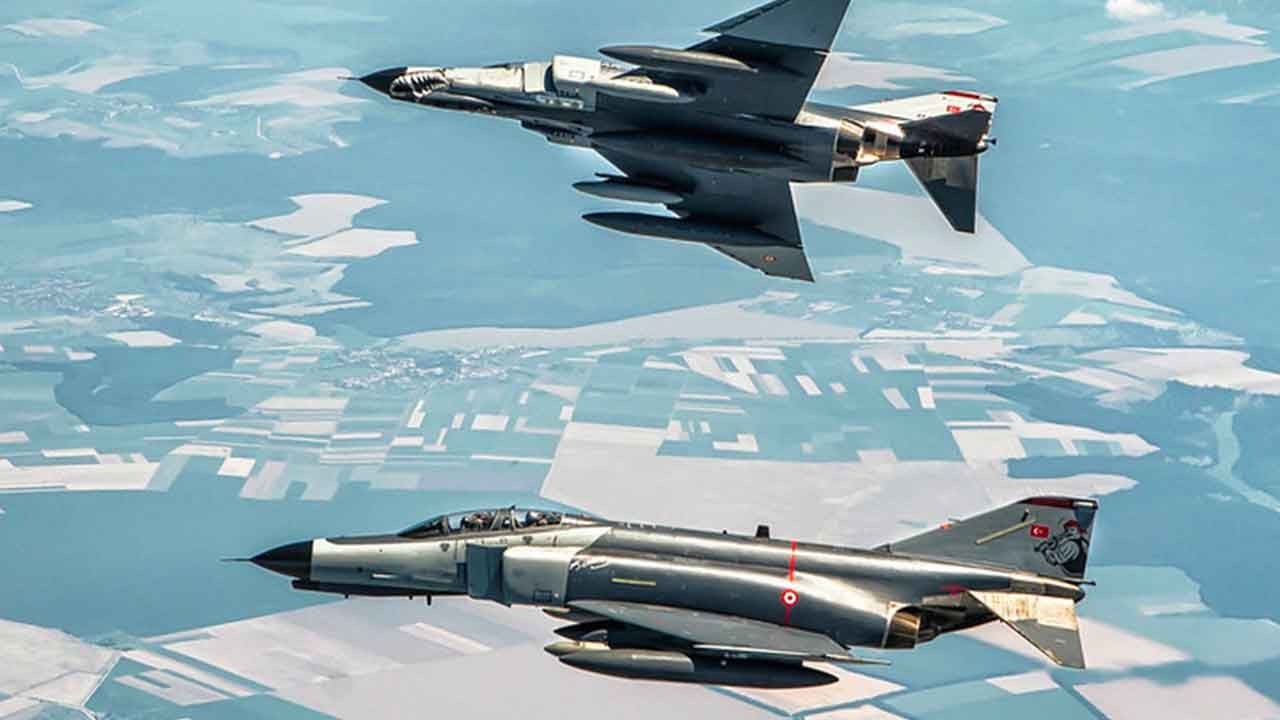 Foto - Yunanistan 'biz yapacak durumda değiliz' dedi: Türkiye topa girdi