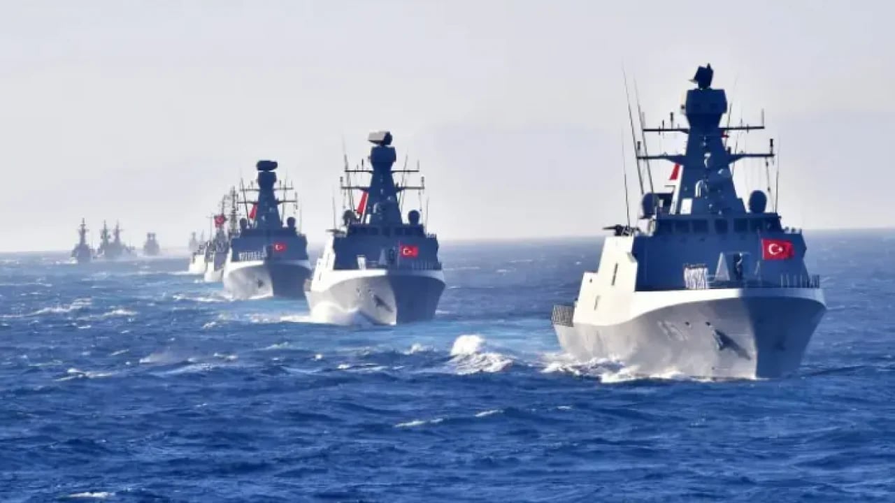 Yunanistan çok bozulacak! Dünyanın en güçlü deniz kuvvetleri açıklandı!