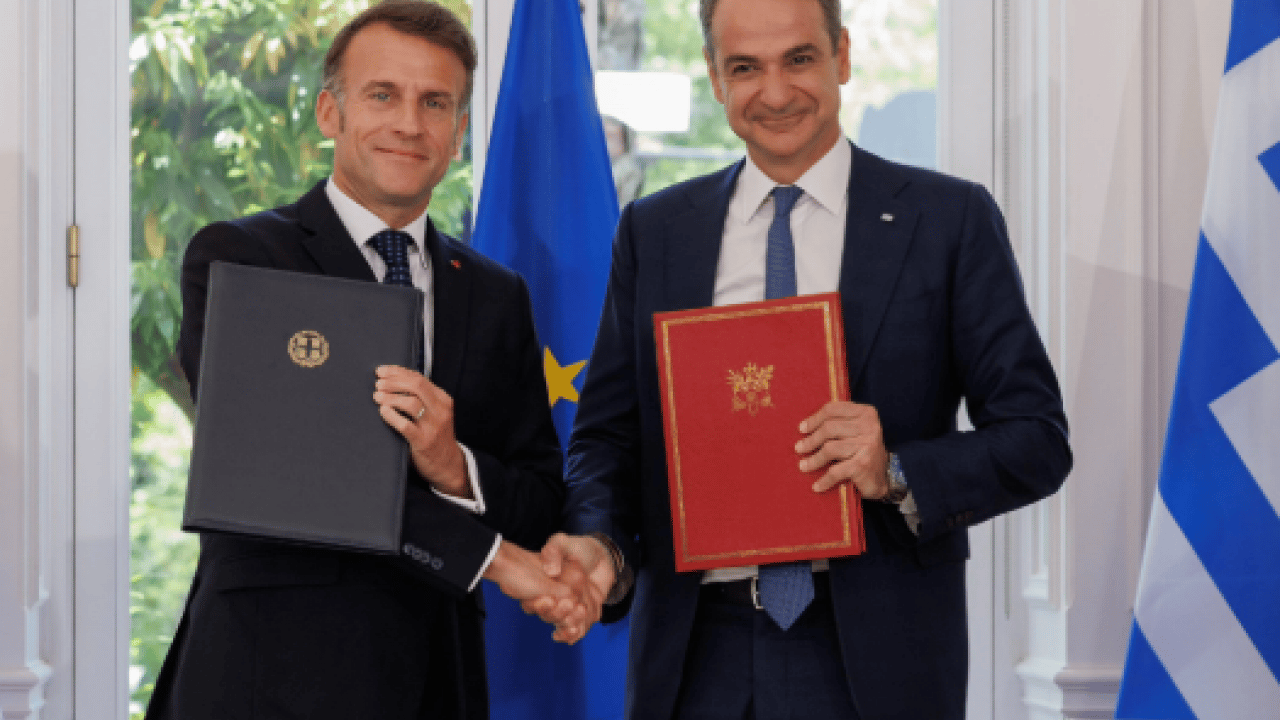 Foto - Yunanistan-Fransa anlaşmasını böyle gördü: 'Fazla abartmamak lazım!'