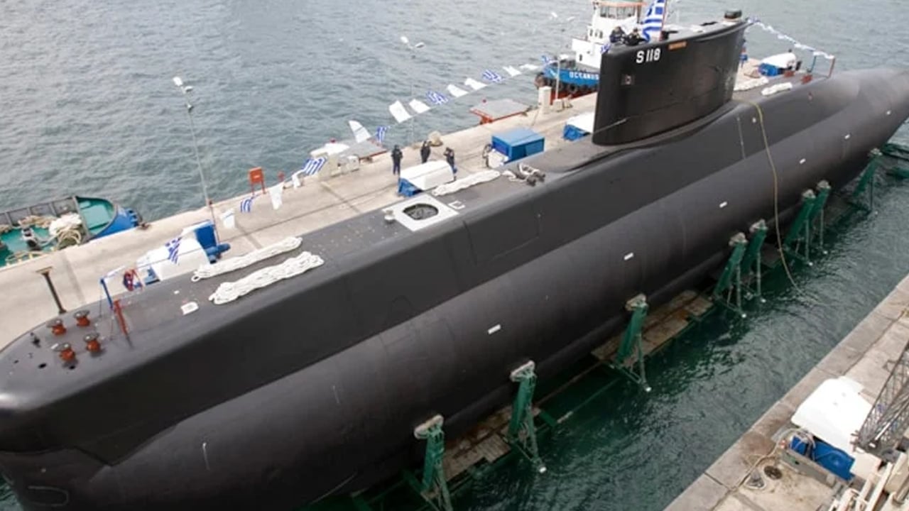 Foto - Yunanistan su için acil durumu ilan etti: Denizaltı tartışmasından sonra ülkede kaos var