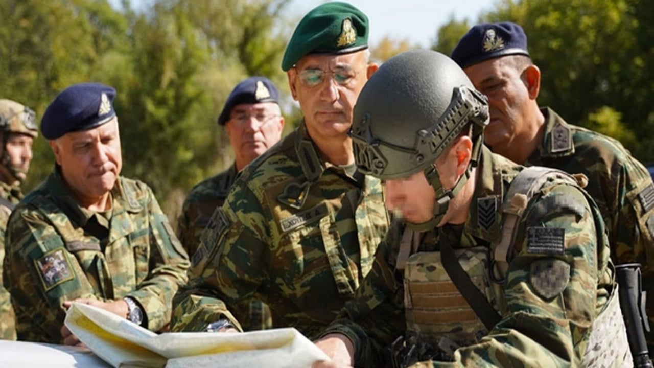 Foto - Yunanistan yine rüya görüyor: Türkiye ile barış isteriz ama zafer bizim olacak