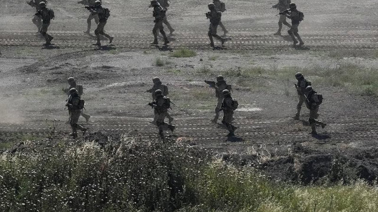 Foto - Yunanistan’dan olay itiraf: "Oranın anahtarı artık Türkiye’nin elinde"