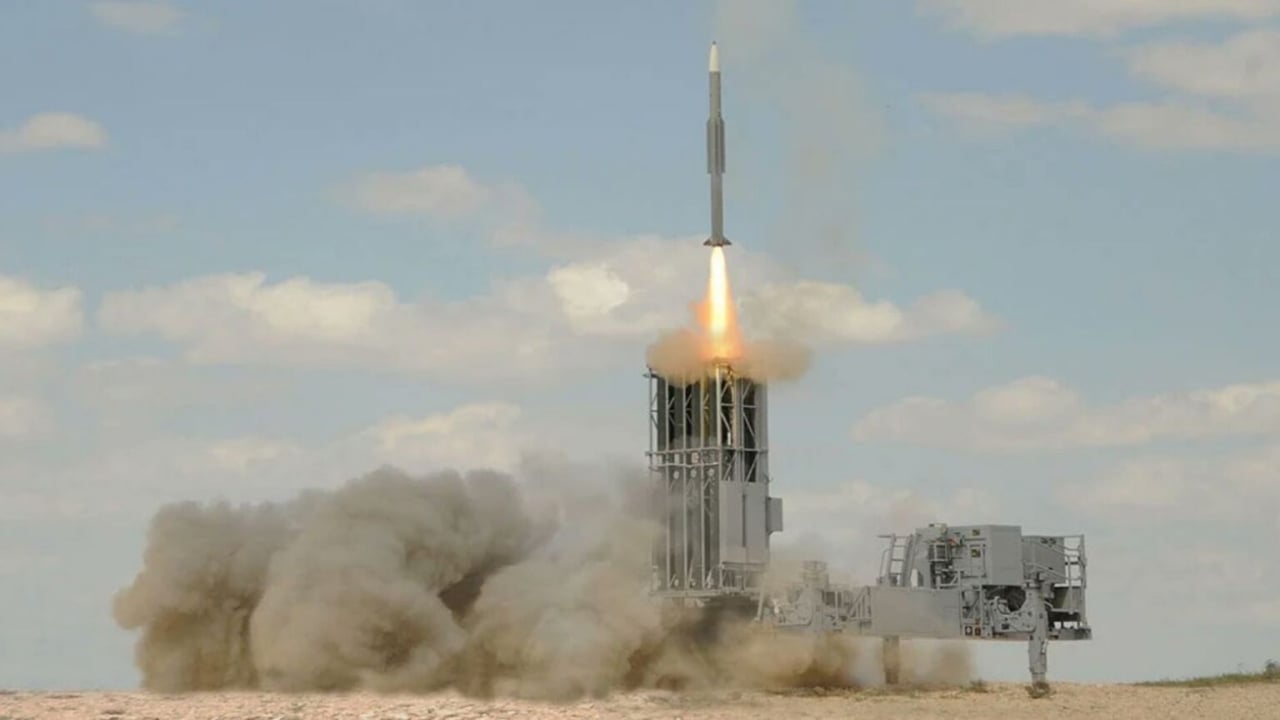 Foto - Yunanistan’dan Türkiye’ye karşı "Aşil Kalkanı"! Gökyüzünü "demir kubbe" ile örecekler