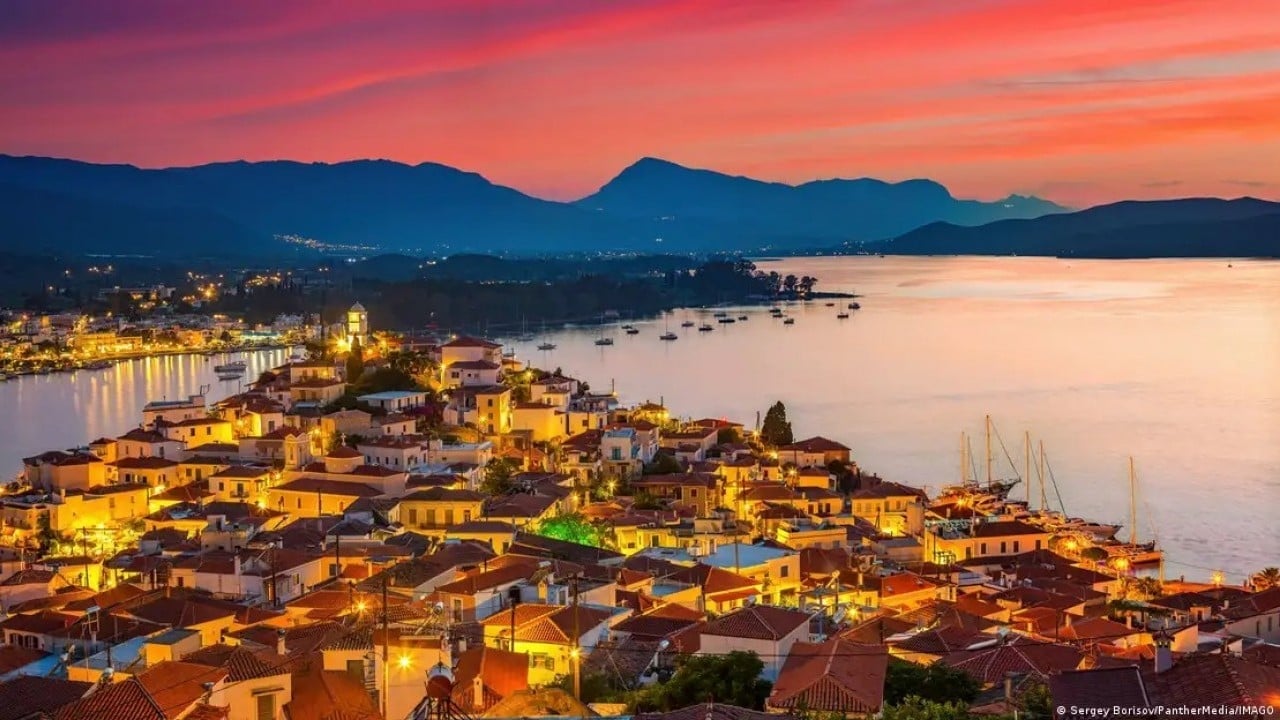 Foto - Yunanistan'dan Türkiye'ye kötü haber! Maalesef bizim Türklerin de bunda payı var