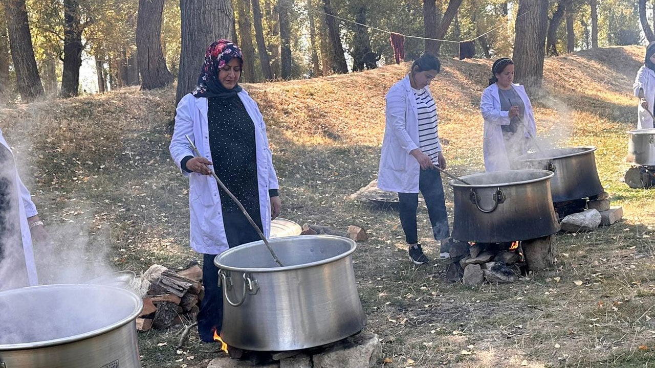 Foto - Yünden sanata uzanan yolculuk! Unutulmaya yüz tutmuş bir gelenek