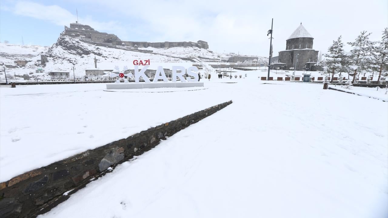 Foto - Yurdun bazı bölgelerinde kar yağışı etkili oluyor