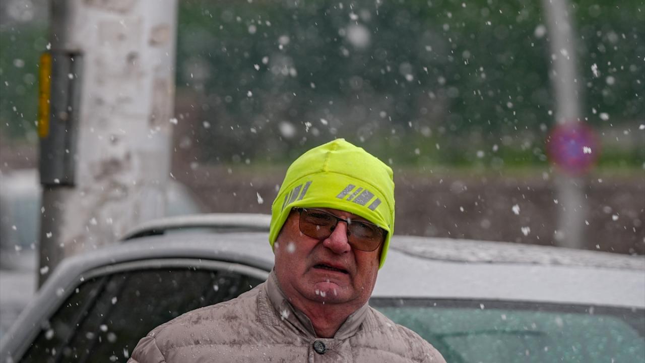 Foto - Yurdun bazı bölgelerinde kar yağışı etkili oluyor