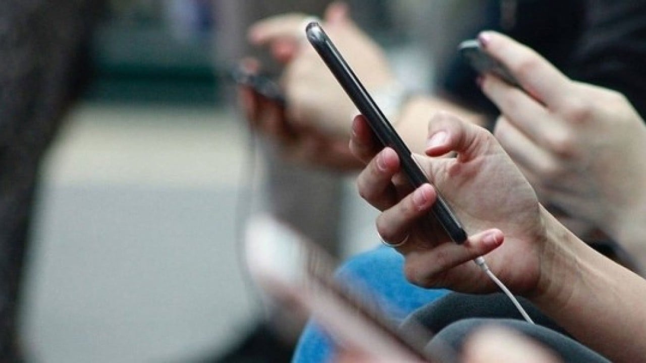 Foto - Yurtdışından telefon getirenler dikkat: 2026 IMEI kayıt ücretleri belli oldu!