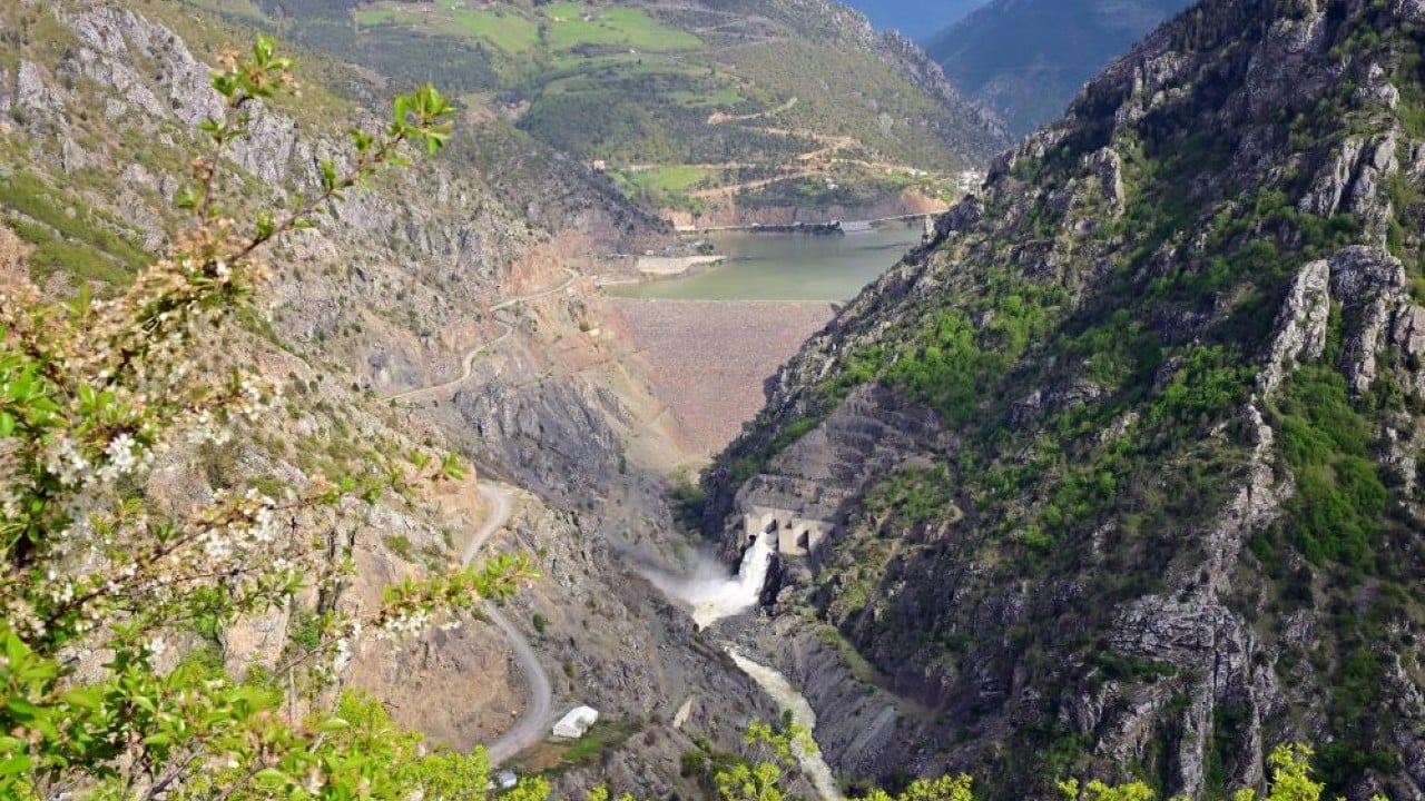 Foto - Yürüyerek kıştan bahara geçtiler
