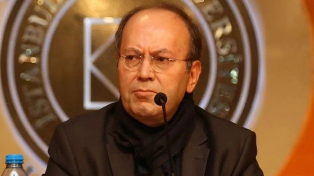 Foto - Yusuf Kaplan 'inanılır gibi değil' diyerek isyan etti: Dünya bizi bekliyor ama biz intihara sürükleniyoruz
