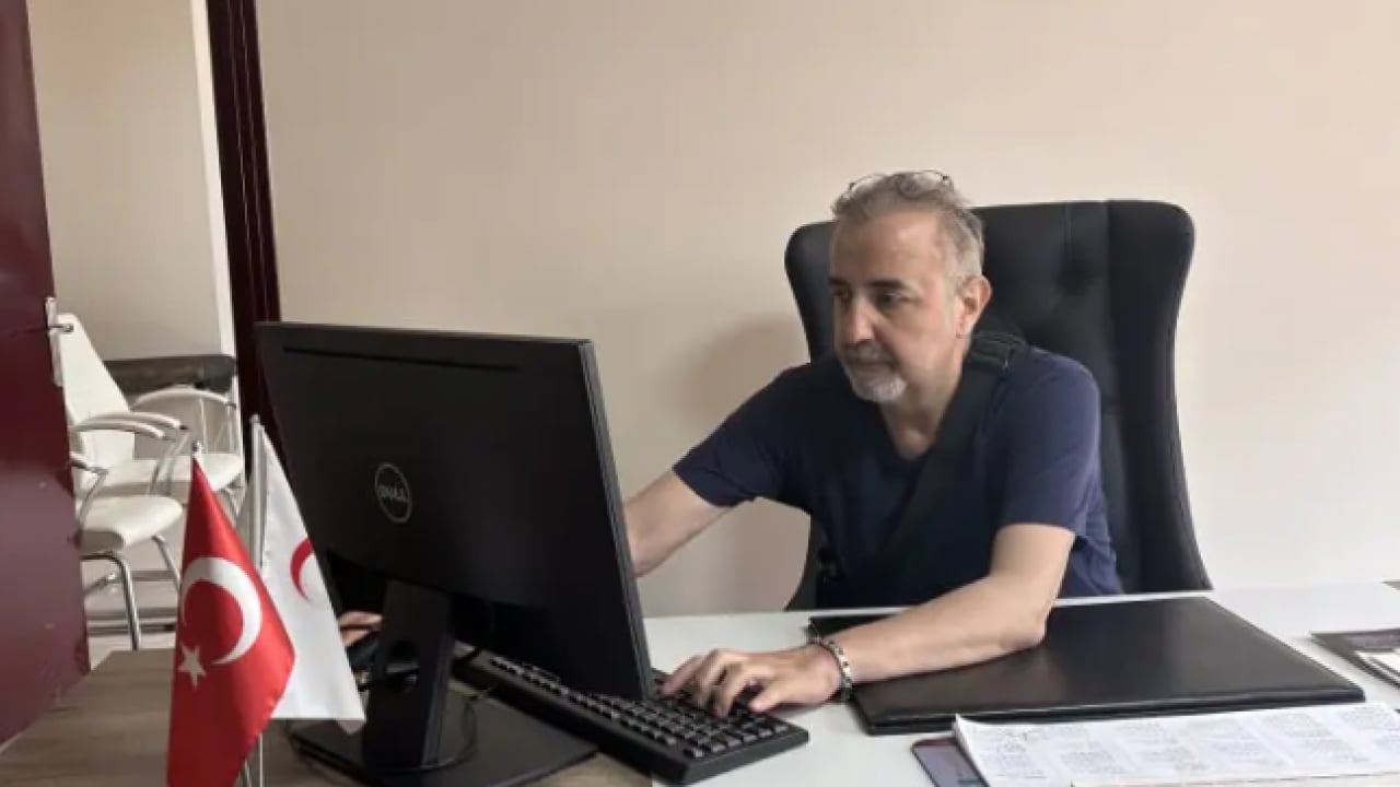 Foto - Yüzde 1 ihtimal vermediler: Kalbini çantasında gezdiriyor! 