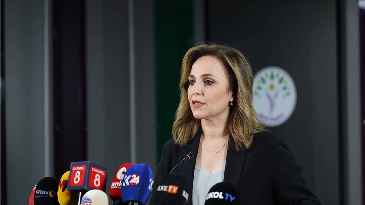 Foto - Yüzde 90 oy aldıkları ilçede DEM Parti’ye çok büyük "Barzani" şoku! "Yok sayıldık" diyerek isyan ettiler