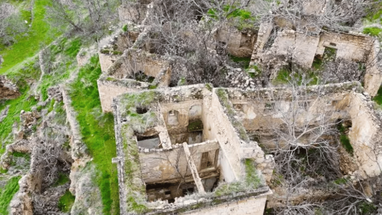 Foto - Yüzlerce kilometre uzaktaki doğal güzellik: 1993'ten beri kendi haline terk edildi! 