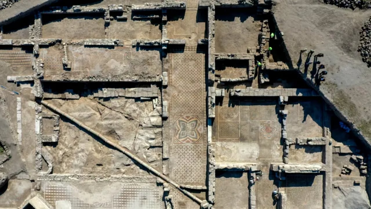 Foto - Yüzlerce metrekarelik alana yayılmış! Kayseri’de kazdıkça fışkırıyor 