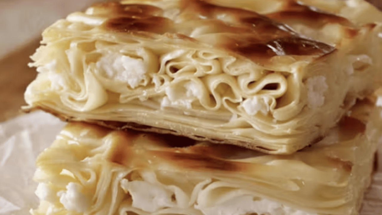 Foto - Zahmeti az lezzeti çok! Ev yapımı su böreği, dışı çıtır, içi ise yumuşacık...