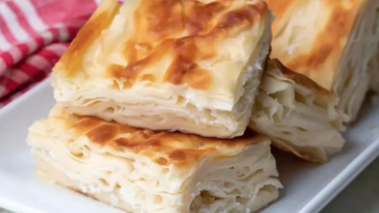 Foto - Zahmeti az lezzeti çok! Ev yapımı su böreği, dışı çıtır, içi ise yumuşacık...