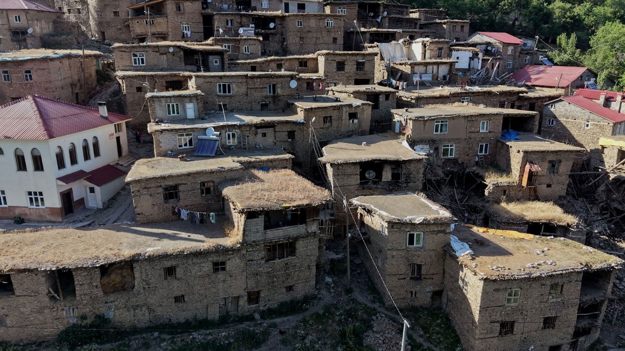 Foto - Zamana direnen taş evler! Hizan’ın saklı güzelliği hayran bırakıyor