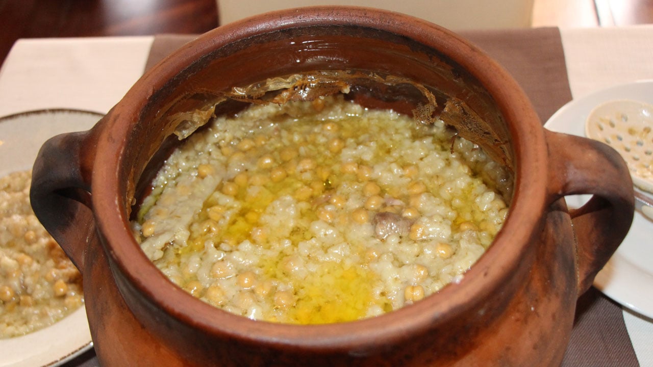 Foto - Zamana meydan okuyan lezzet! 12 saat fırında pişiyor, kökeni 2 bin 500 yıl öncesine uzanıyor