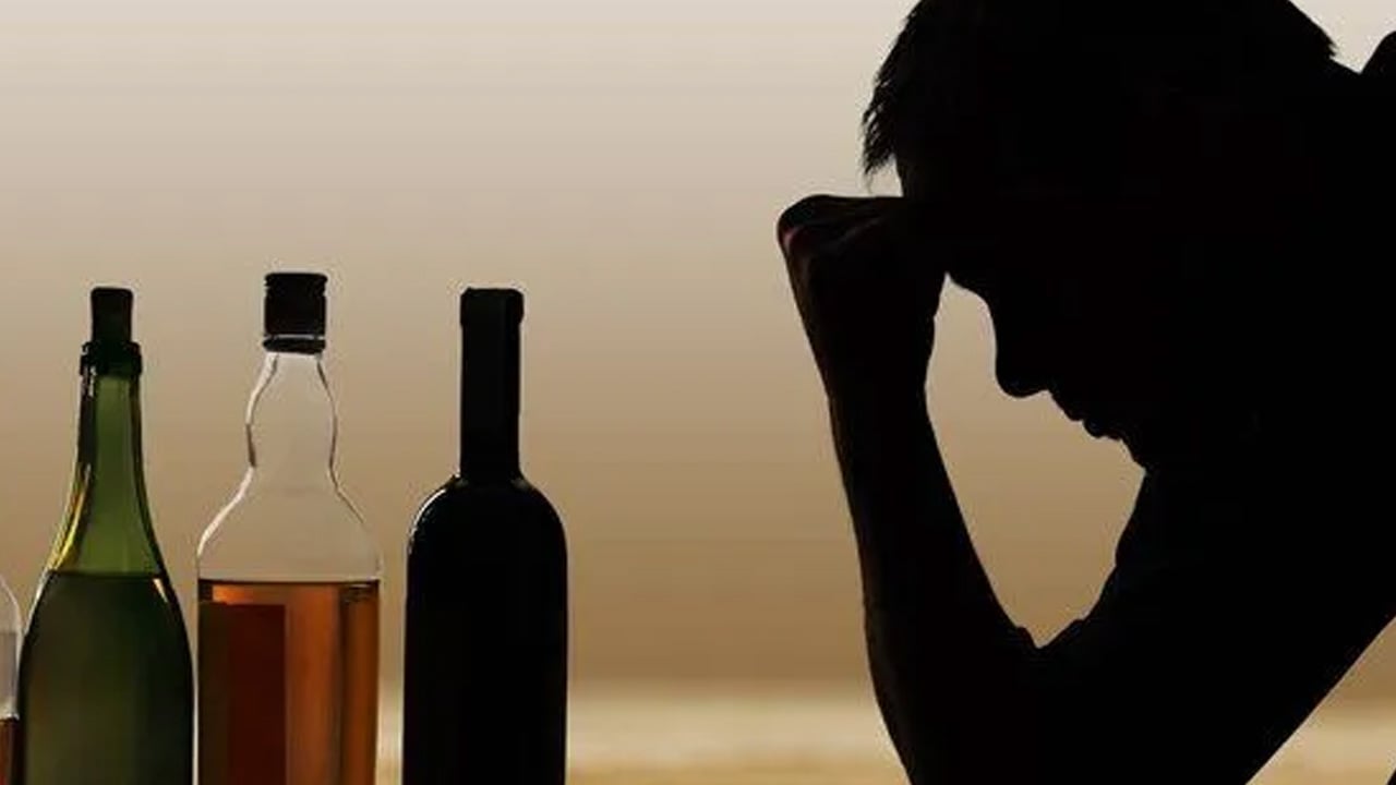 Foto - Zarar üstüne zarar veren alkol tüketimine karşı hayati uyarı ve tespitler neler?  Alınması gereken önlem