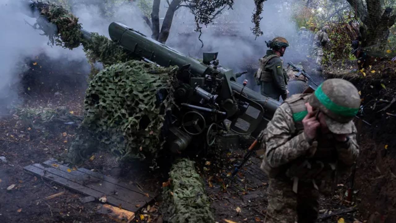 Foto - Zelenskiy Trump ile görüşürken Putin işi götürdü