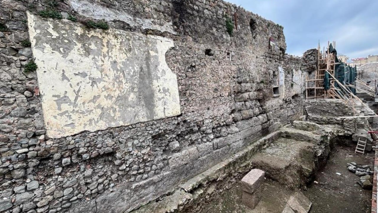 Foto - Zeminin 8 metre altından çıktı Dünyada üç taneden biri Trabzon’da