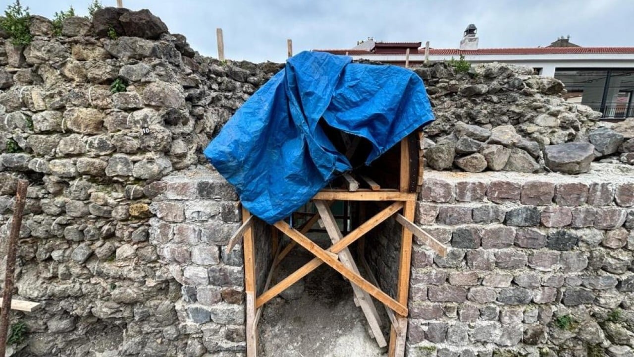 Foto - Zeminin 8 metre altından çıktı Dünyada üç taneden biri Trabzon’da
