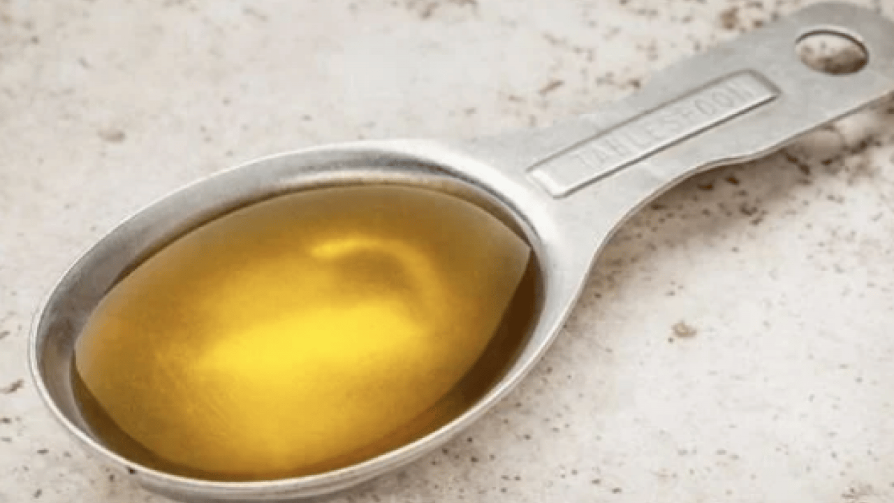 Foto - Zeytinyağının cilde mucize etkisi için içine 2 dal atın şahit olun! Akdeniz'in altın sıvısı...