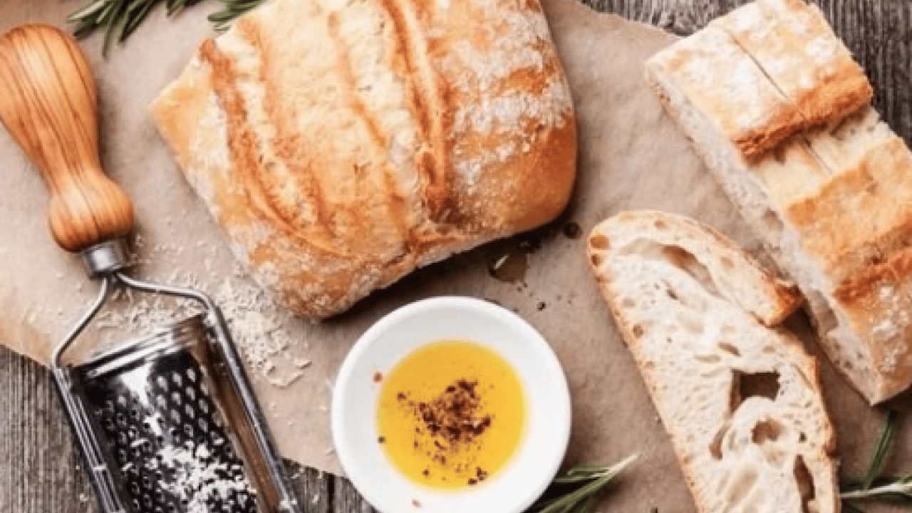 Foto - Zeytinyağının cilde mucize etkisi için içine 2 dal atın şahit olun! Akdeniz'in altın sıvısı...