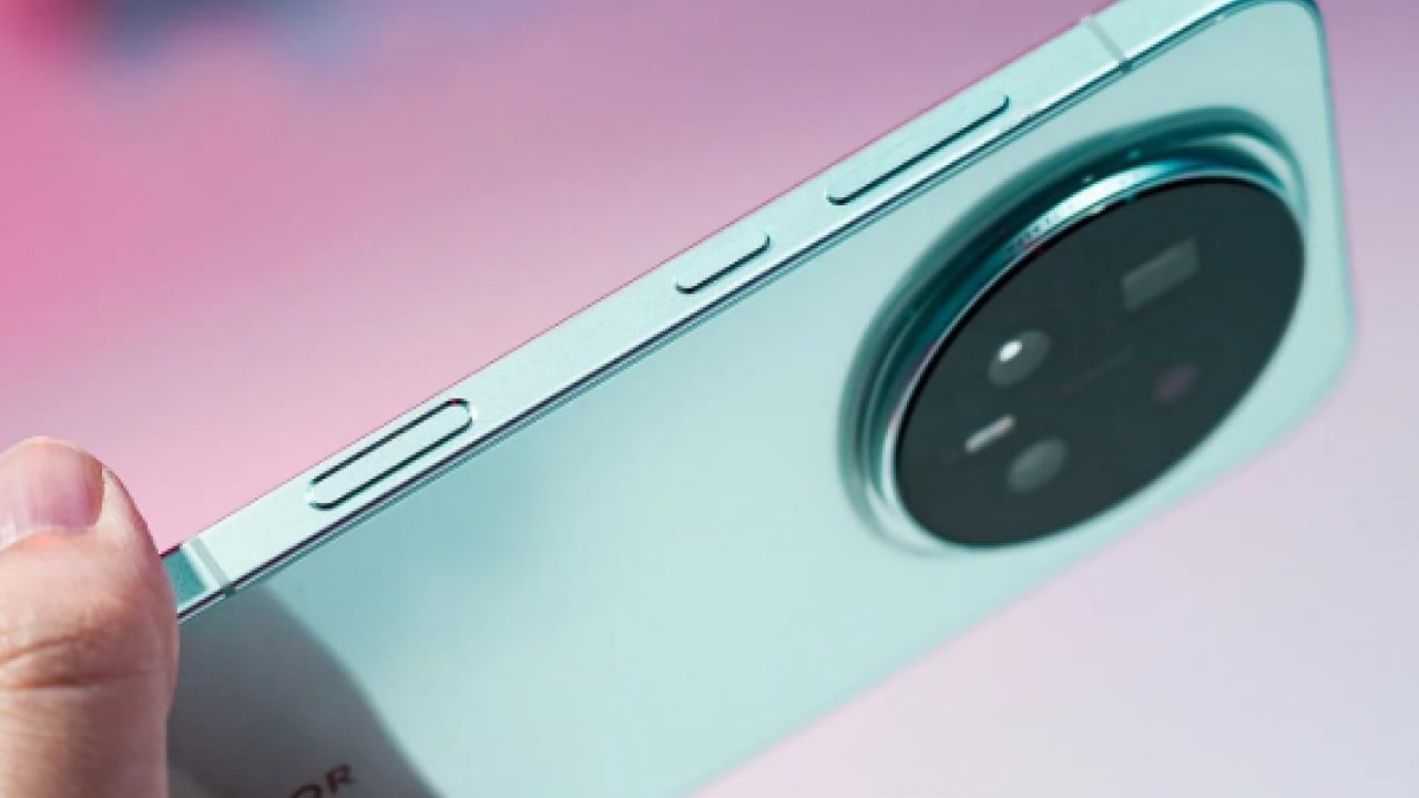 Foto - Zirvede sürpriz değişiklik: İşte şubat ayının en iyi Android telefonları!