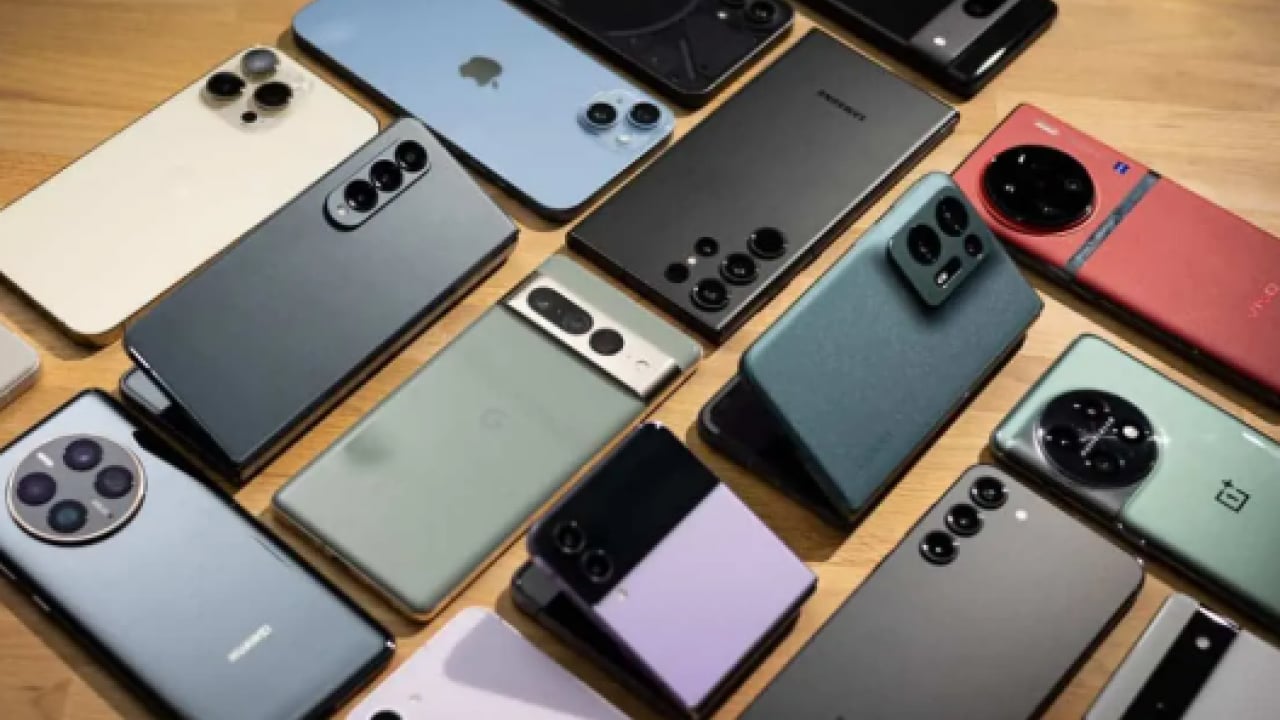 Foto - Zirvede sürpriz değişiklik: İşte şubat ayının en iyi Android telefonları!