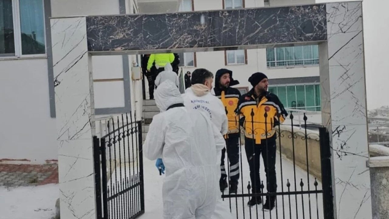 Çorum'da dehşet: Haber alınamayan karı-koca evlerinde başlarından vurulmuş halde ölü bulundu