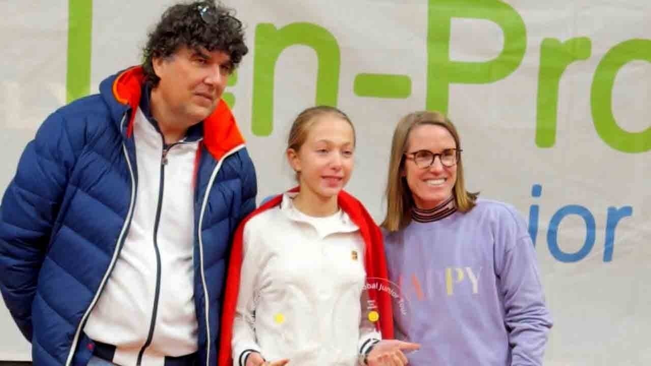 İpek’ten Belçika’da çifte zafer: 12 yaşındaki Türk tenisçi tüm maçlarını kazandı