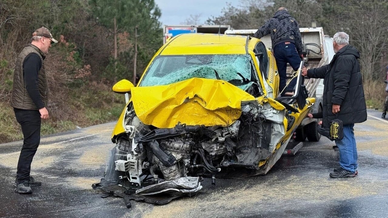 İstanbul’da feci kaza: Hatalı sollama ölüm getirdi
