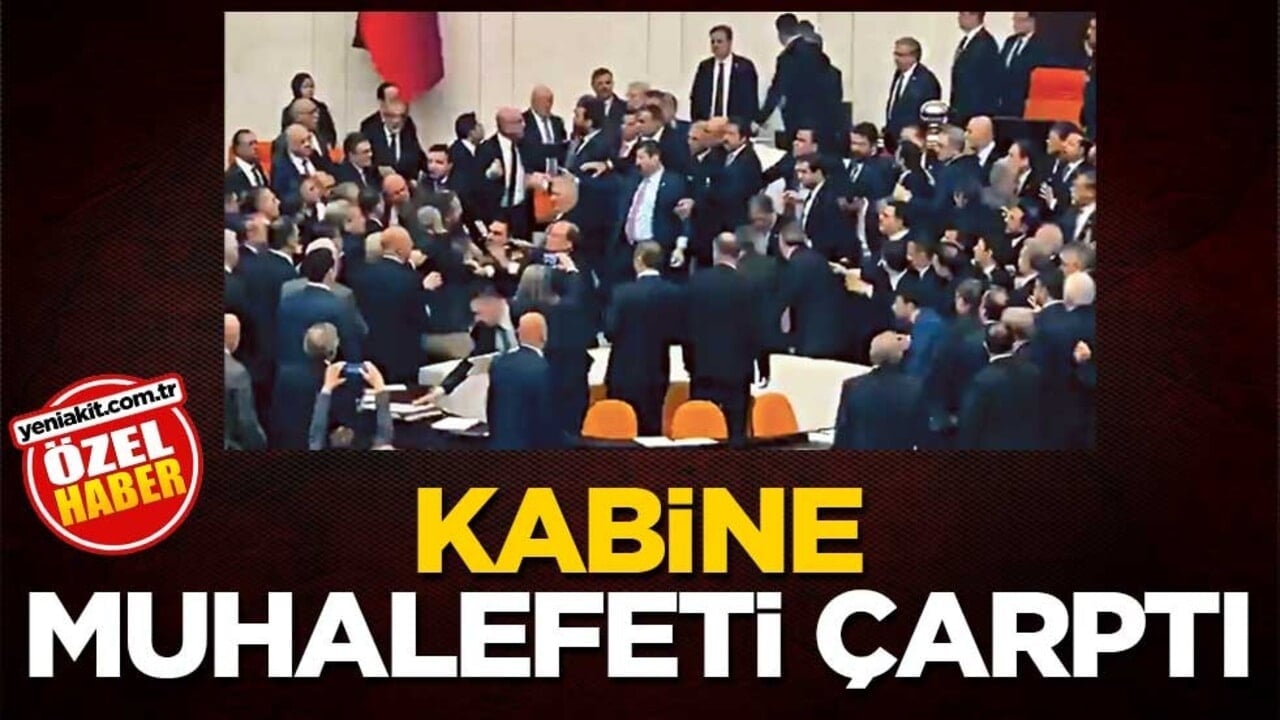 Kabine muhalefeti çarptı