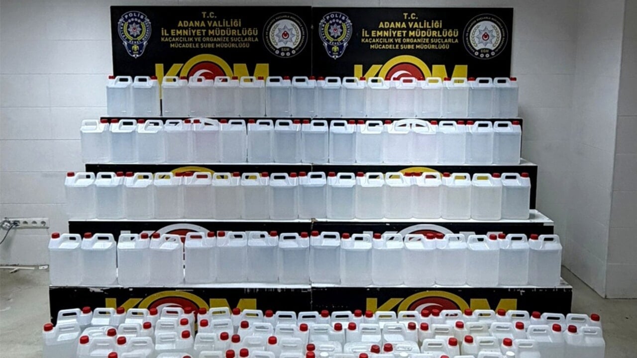Kaçak etil alkol ele geçirildi! 3 Şüpheli gözaltına alındı