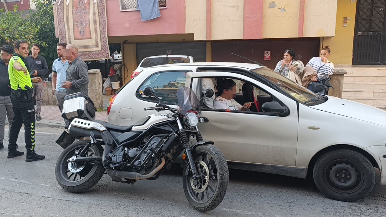 Kazaya gülen kadın kavga çıkardı