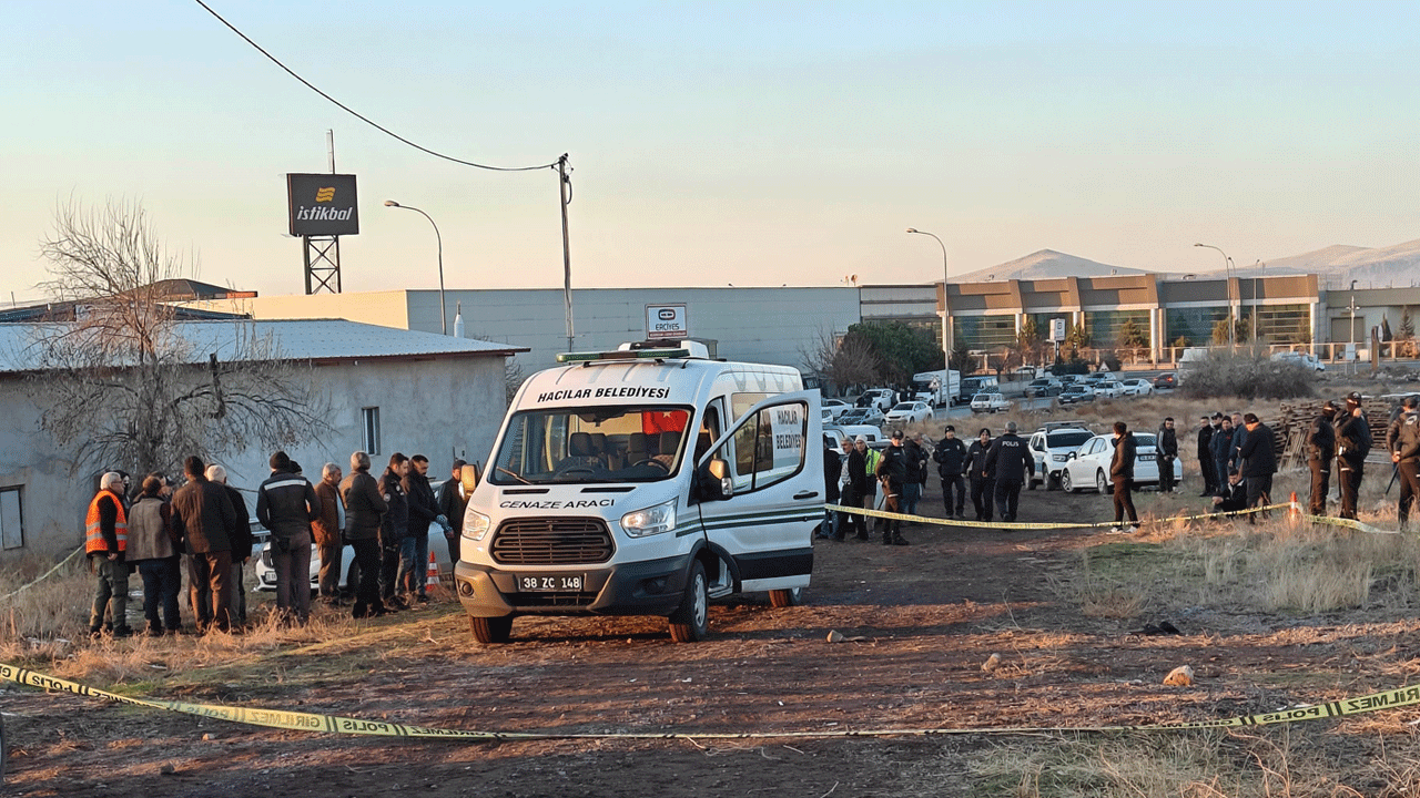 Koyun otlatma kavgasında 1 kişiyi öldürüp 2 kişi yaralayan baba-oğul yakalandı