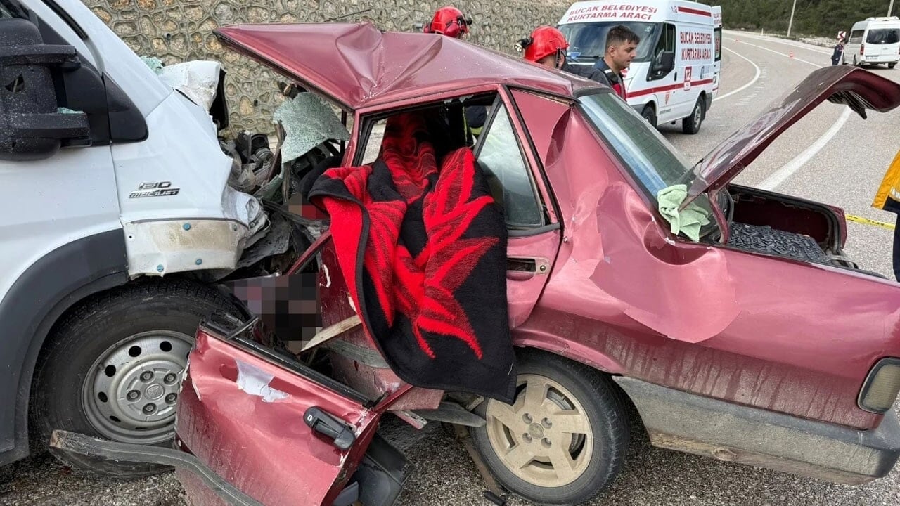 Motorlu tabut 2 kişiye daha mezar oldu