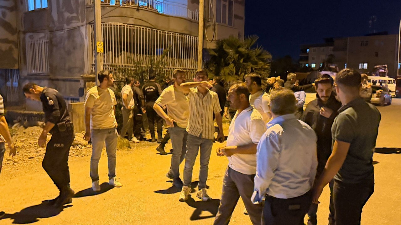 11 kişi yaralandı! Ev sahibi-kiracı kavgası kanlı bitti