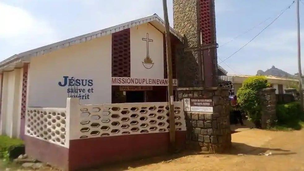 11 yaşındaki kız çocuğu öldürülmüştü! 1400 kilise kapatılıyor