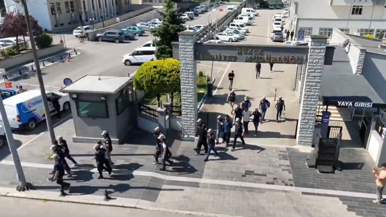 13 şüpheli gözaltına alındı! DEAŞ’a 2 ilde eş zamanlı operasyon