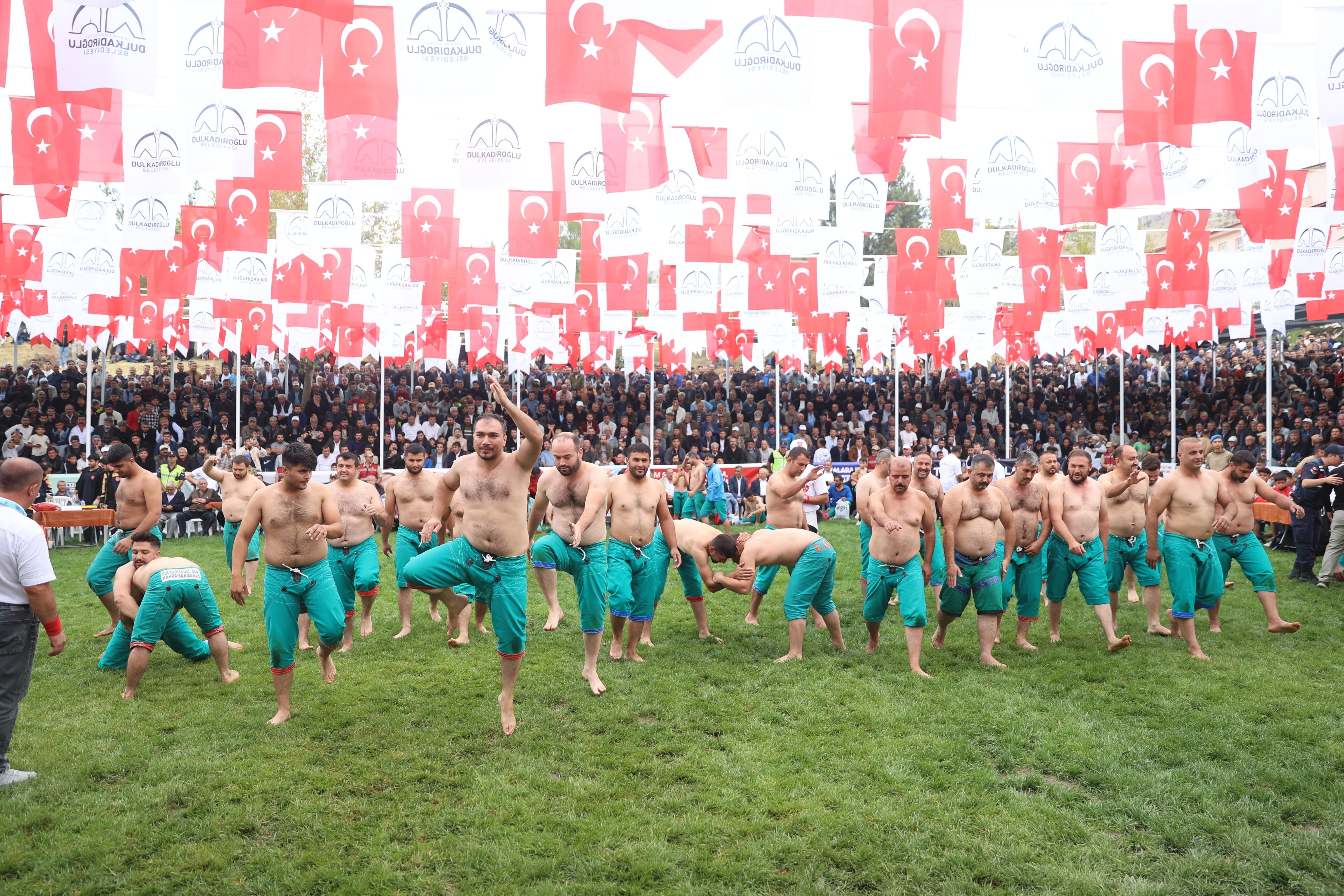 14. Geleneksel Bertiz Baydemirli Kısa Şalvar Güreş Festivali coşkuyla gerçekleştirildi