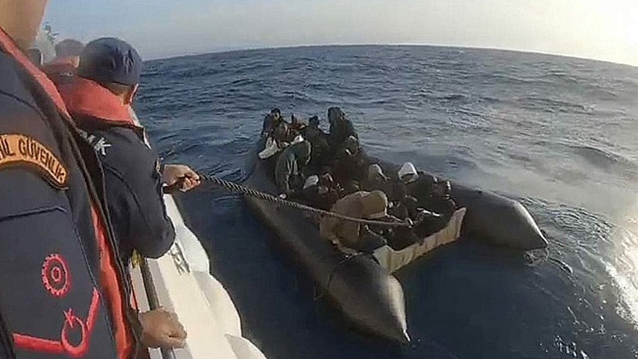 18 kaçak göçmen daha yakalandı